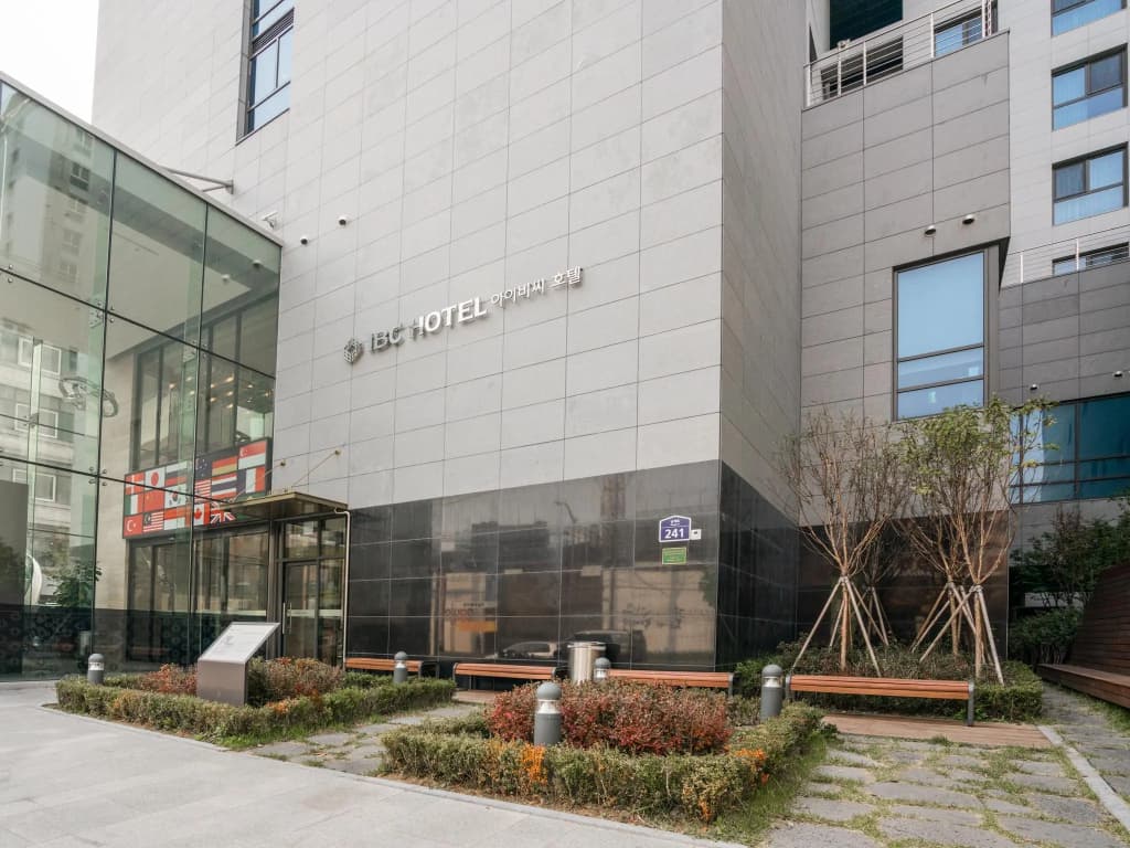 Ibc Hotel  - photo 1