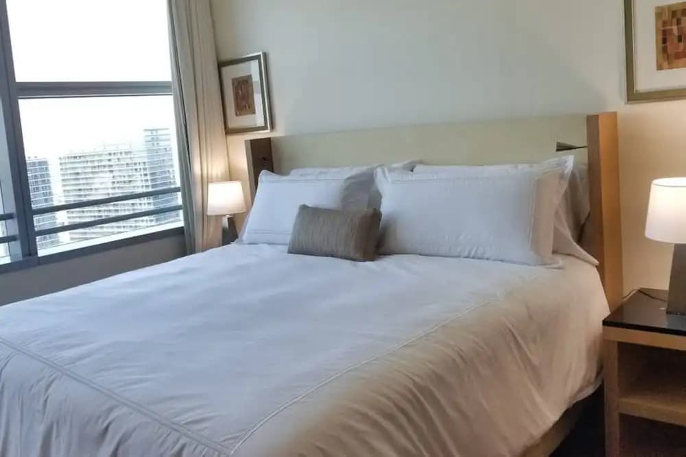 CONRAD 2 Bed APT Brickell-Free Parking - photo 2