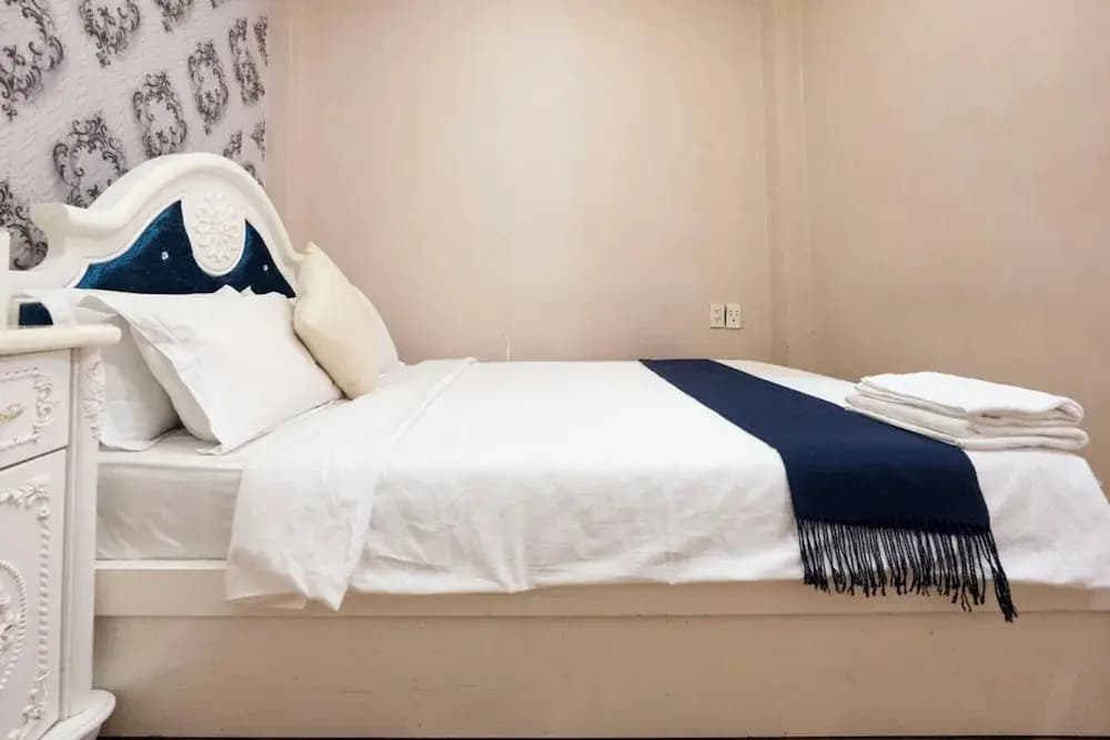 Crowne Bui Vien Hotel - photo 35