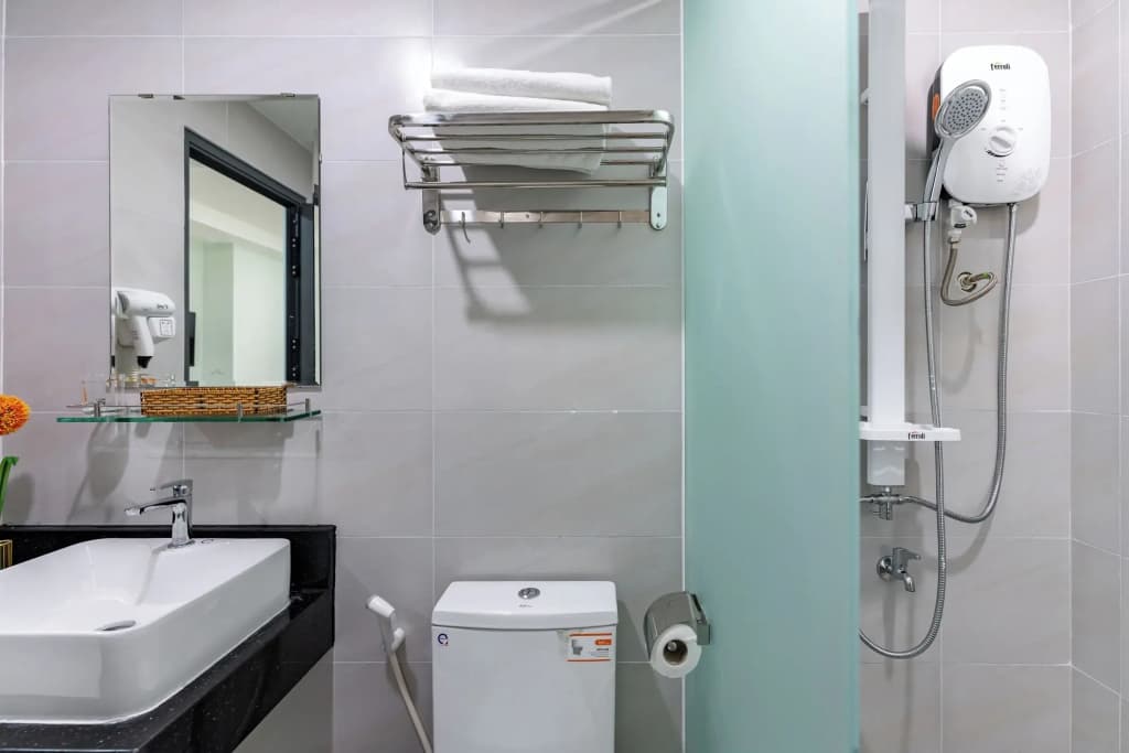 Cherry Hotel and Apartment - photo 11