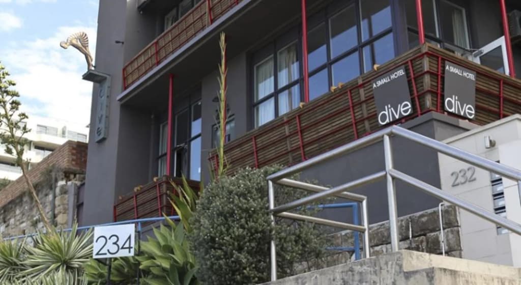 Dive Hotel - main photo