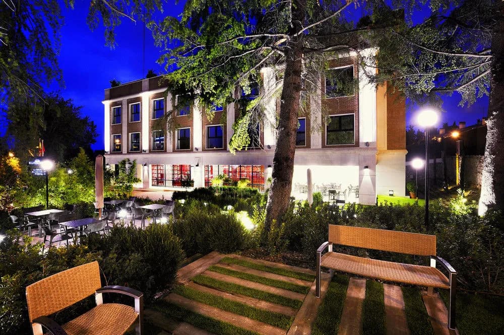 Hotel Jardín Real de Mirasierra - photo 15