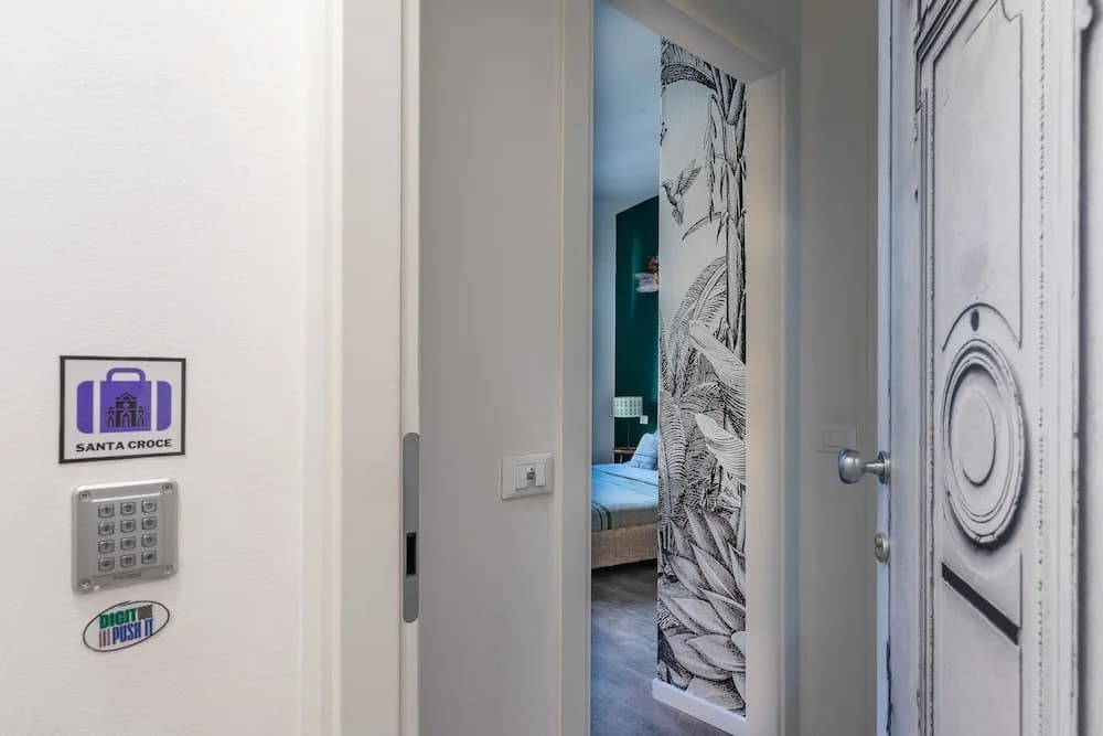 Code Rent A Room - photo 46