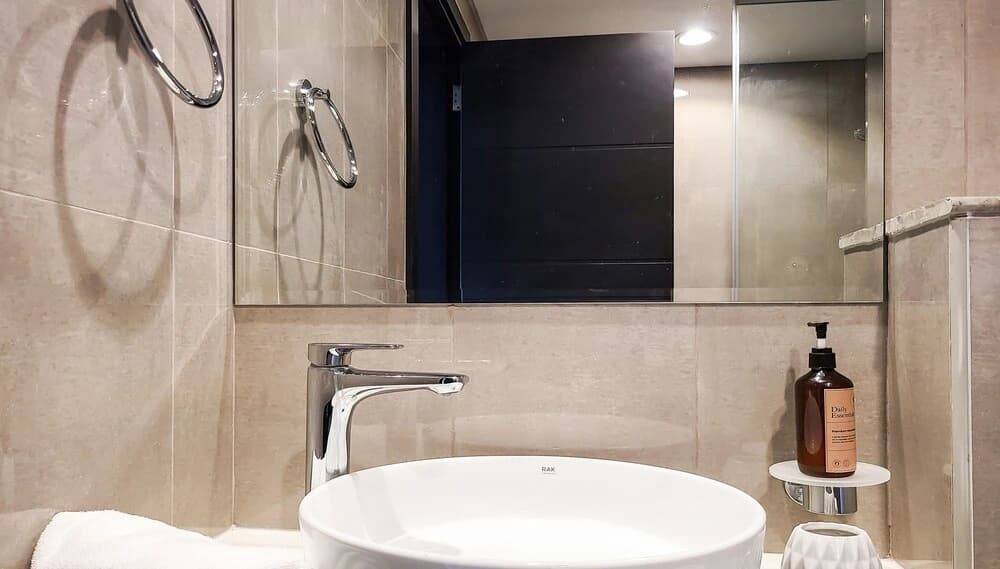 Manzil - Modern 3BR in Business Bay nr Dubai Mall - photo 9