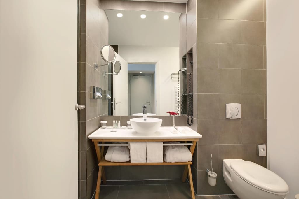 The Posthouse Berlin Potsdamer Platz Hotel — Leonardo Limited Edition - photo 15