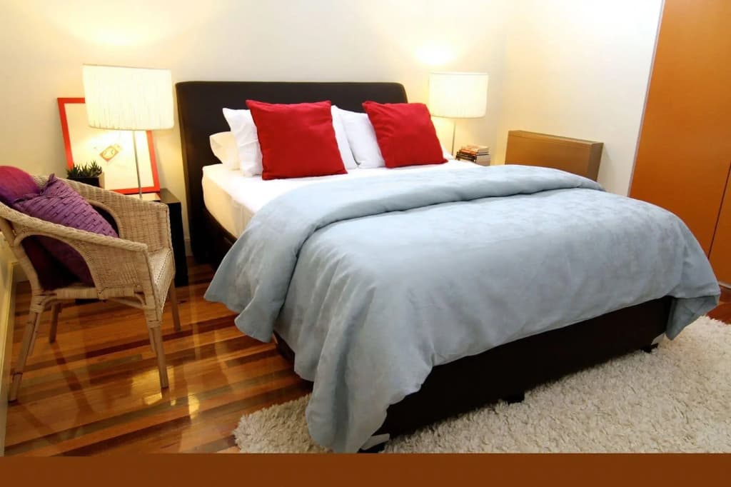 Apartment2c - Old Hat Factory - photo 1