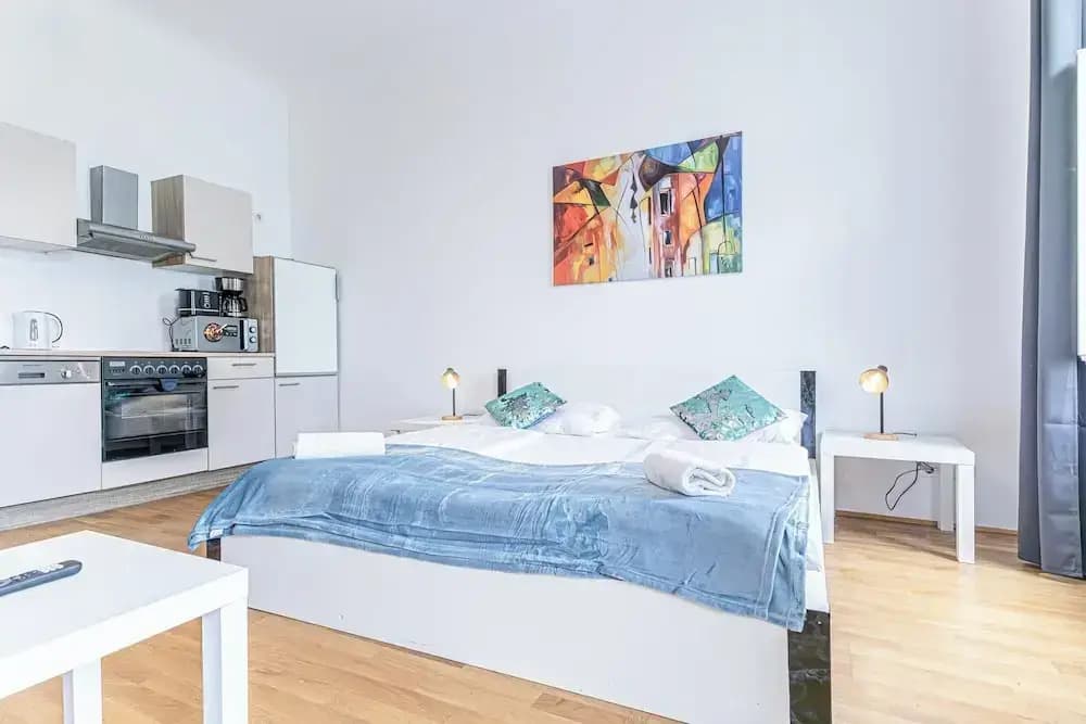 Comfy 2BR Flat Belvedere Vicinity - photo 4