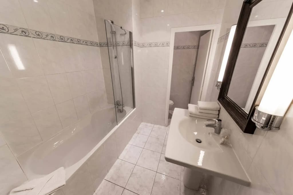 Hotel Victor Masse - photo 8