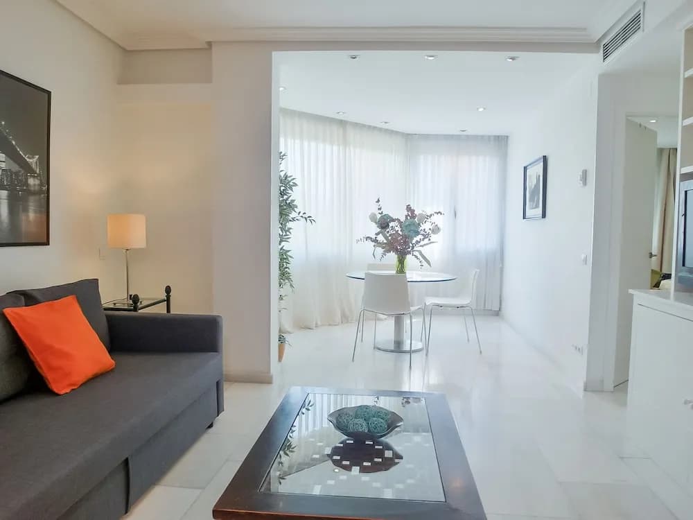 DFlat Escultor Madrid 304 Apartments - photo 4