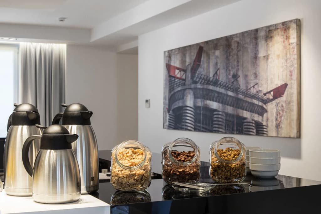 Studio Inn Centrale & Milano Urban Padel Hotel - photo 12