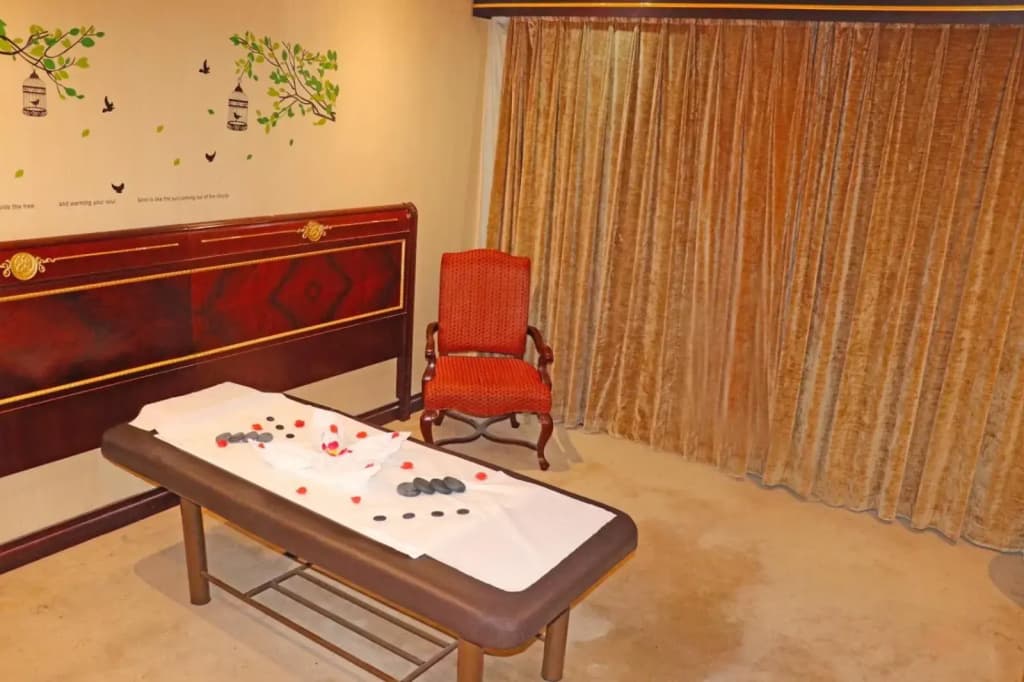 Chairmen Hotel - photo 21