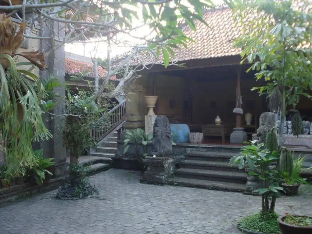 Sekar Puri Villa - photo 2