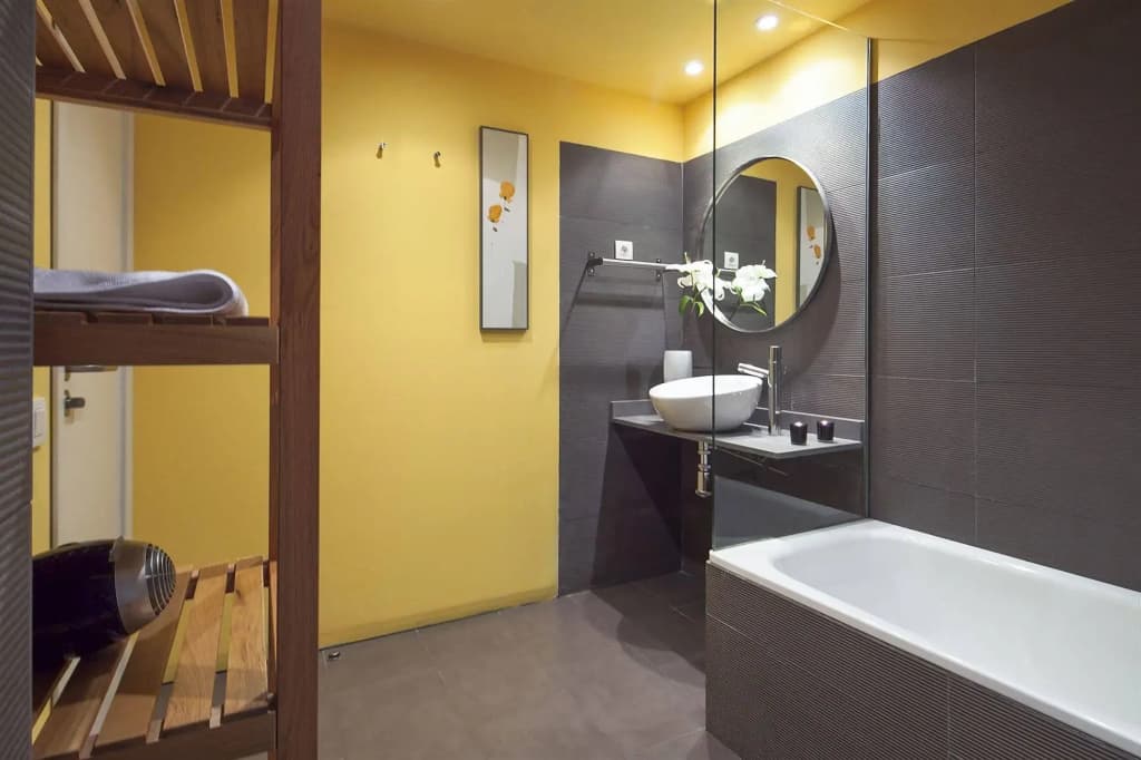 Inside Barcelona Apartments Sants - photo 14