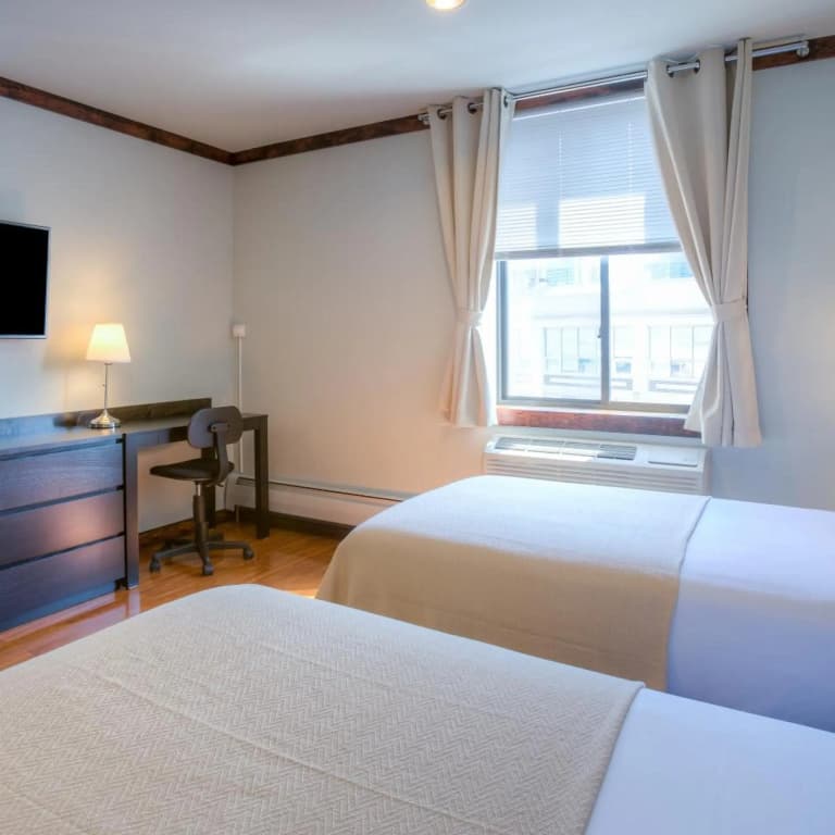 LIC Hotel - photo 29