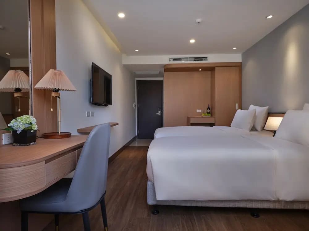 Minasi Grand Hotel - photo 3