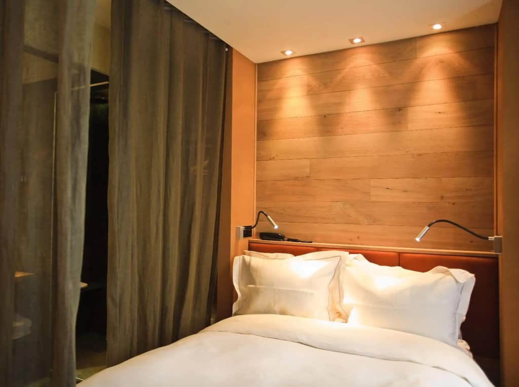 Hidden Hotel - photo 18