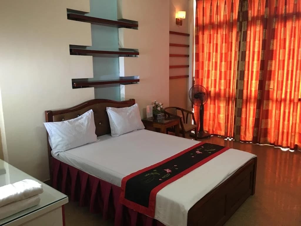 Sunrise Hotel - photo 16