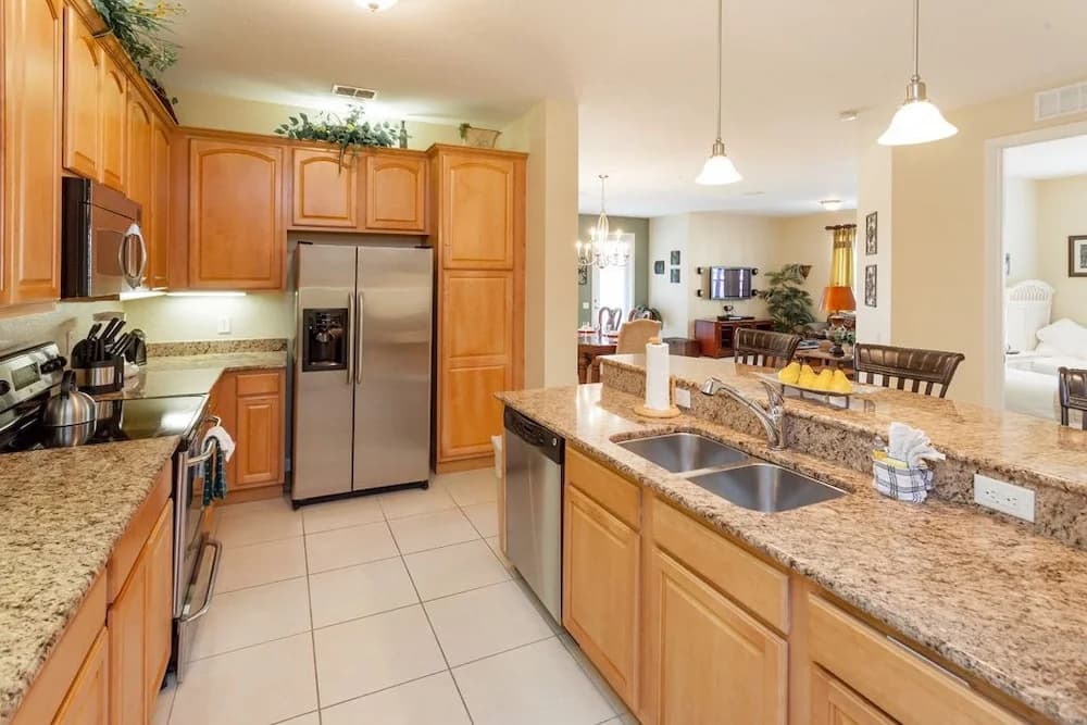 3 Bed 2 Bath Premium l 1005 - photo 18