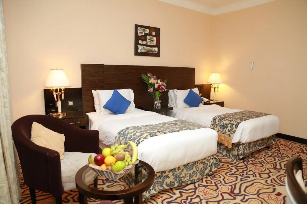 Sharjah Palace Hotel - photo 9