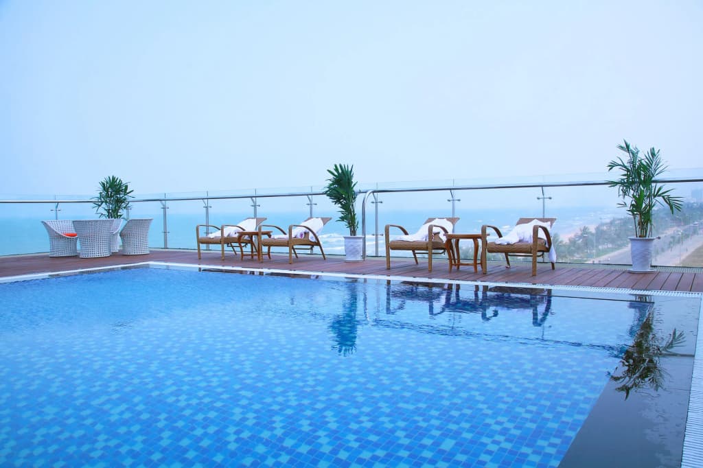 Serene Beach Hotel Danang - photo 17