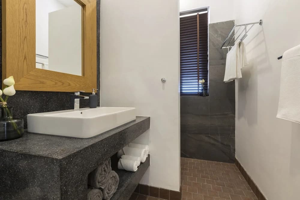 Lemongrass Pool Villa - photo 8