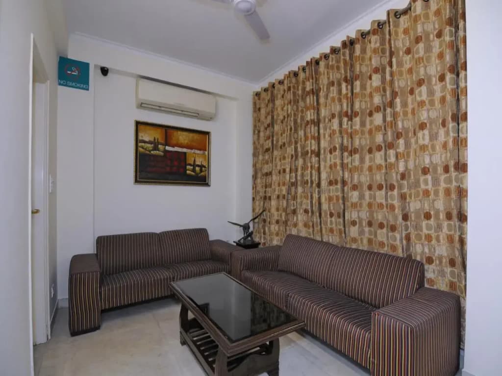 OYO Rooms Dwarka Sector 19 - photo 12