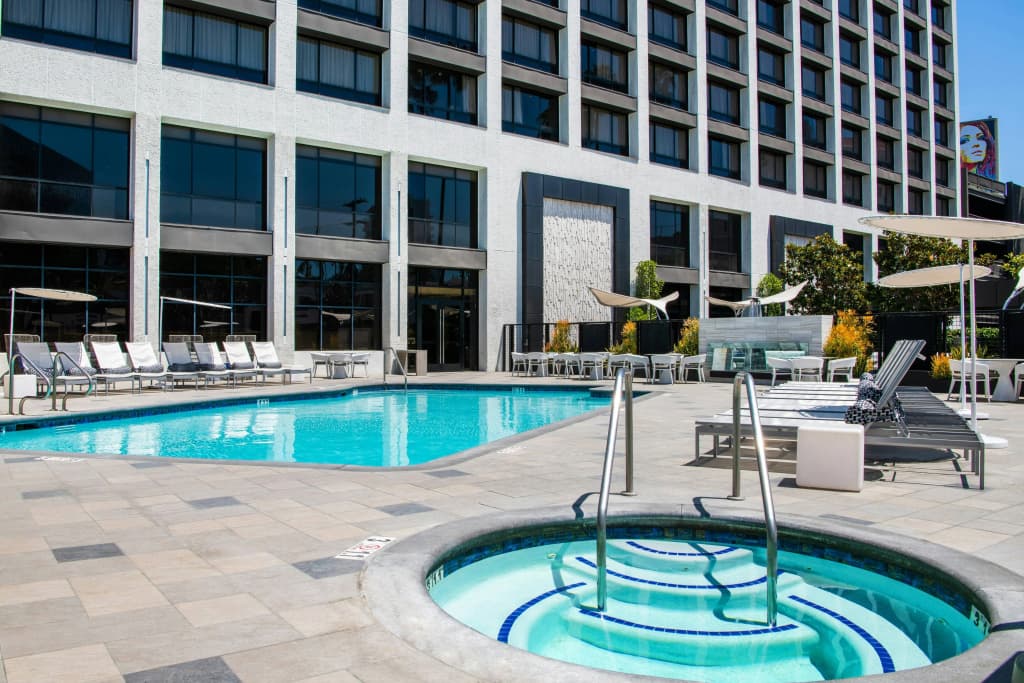 Beverly Hills Marriott - photo 16