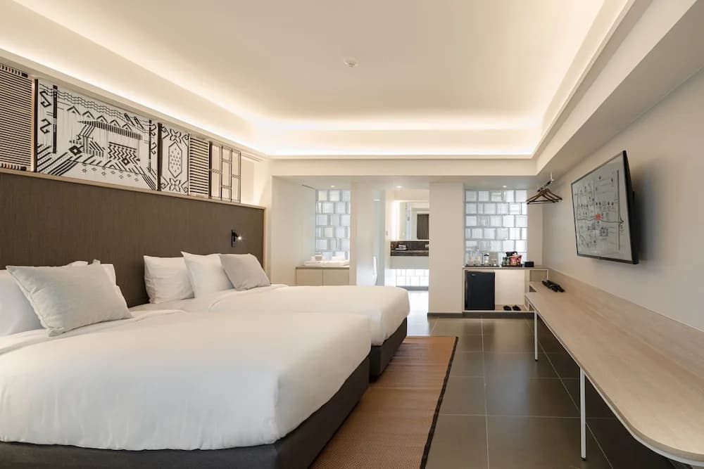 YANH Ratchawat Hotel - photo 38