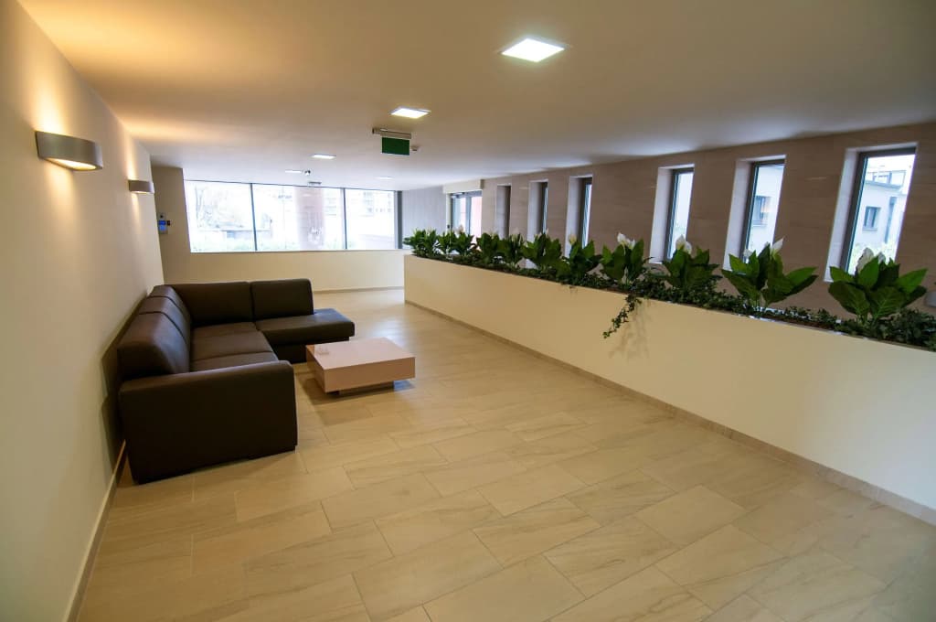 Corvin Center Suites - photo 17