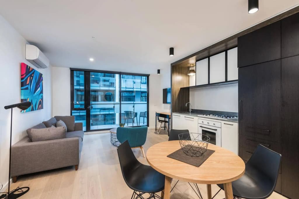 Playhouse Apartments - photo 4