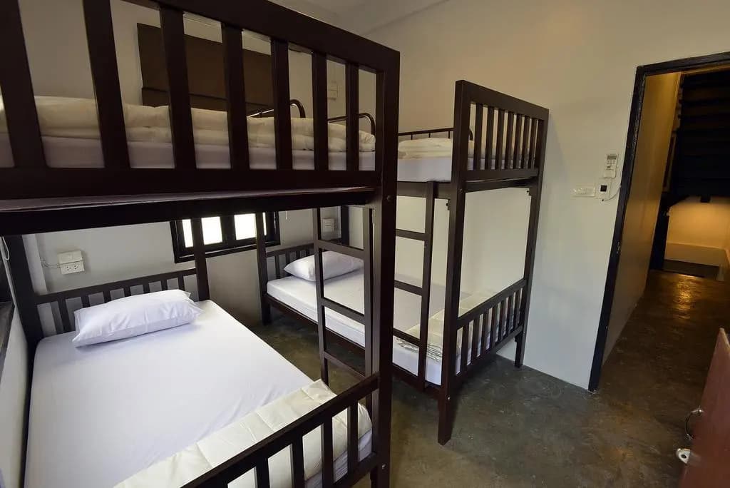 Some Rest Hostel Khao San - photo 10