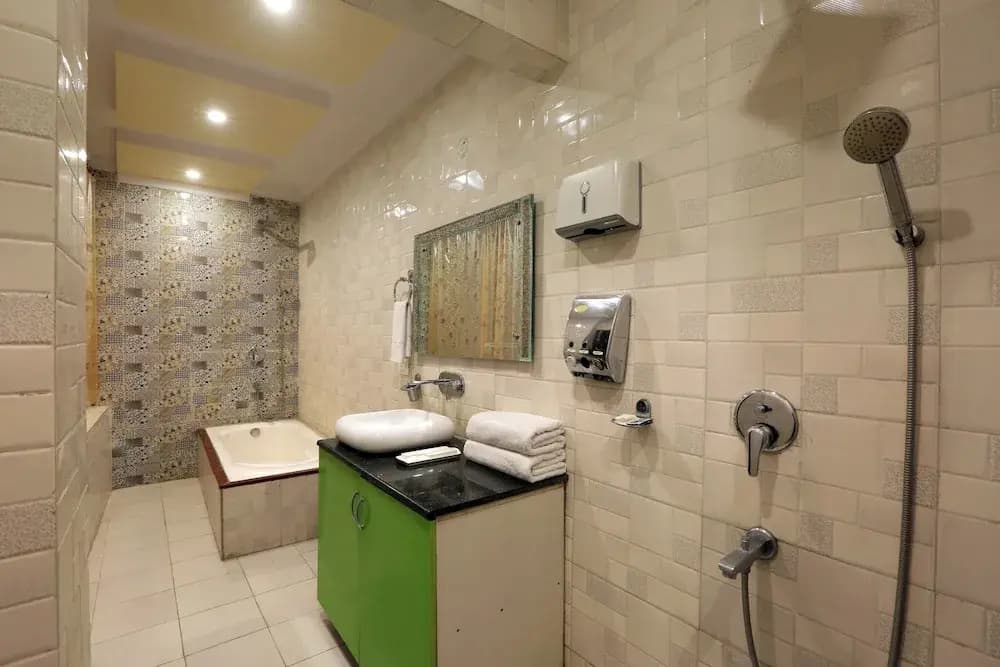 FabHotel Clink - photo 8