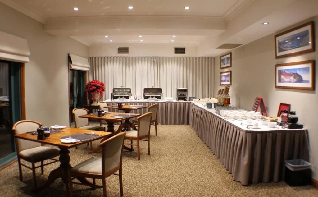 Gateway on Monash Boutique Hotel - photo 22