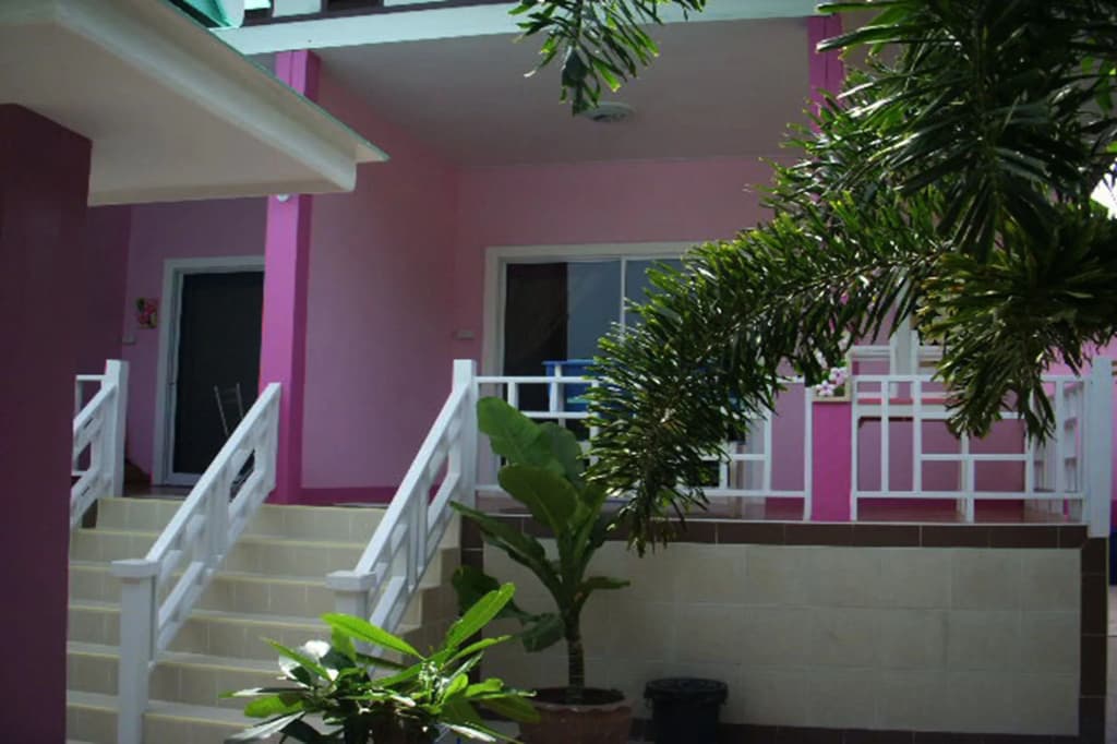 Baan Kan Eang Koh Lan - photo 13
