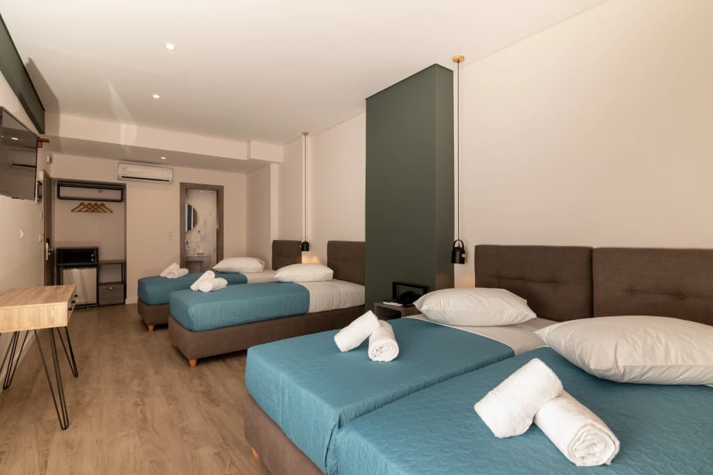 Dunlin Hotel - photo 3