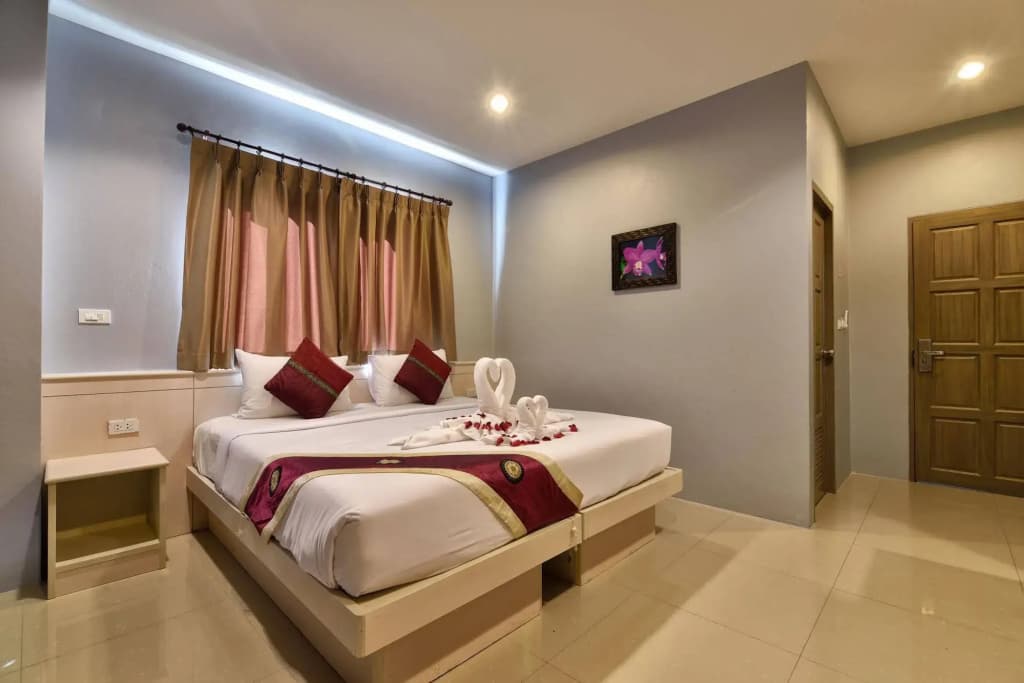 88 Hotel - photo 3