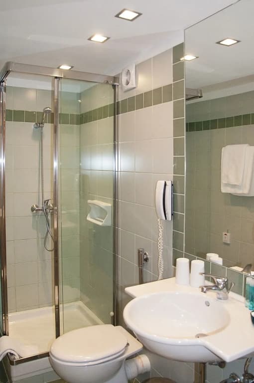 Athinais Hotel - photo 11