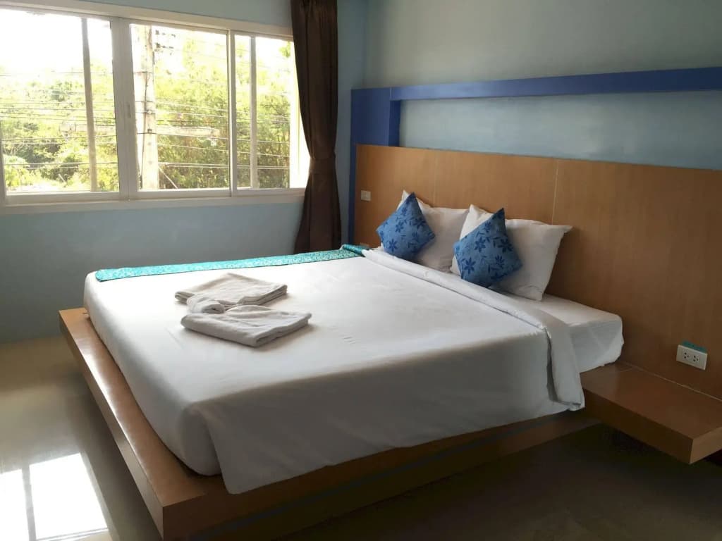 Krabi Serene Loft Hotel - photo 3