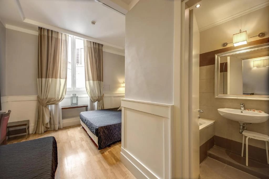 939 Hotel - photo 6