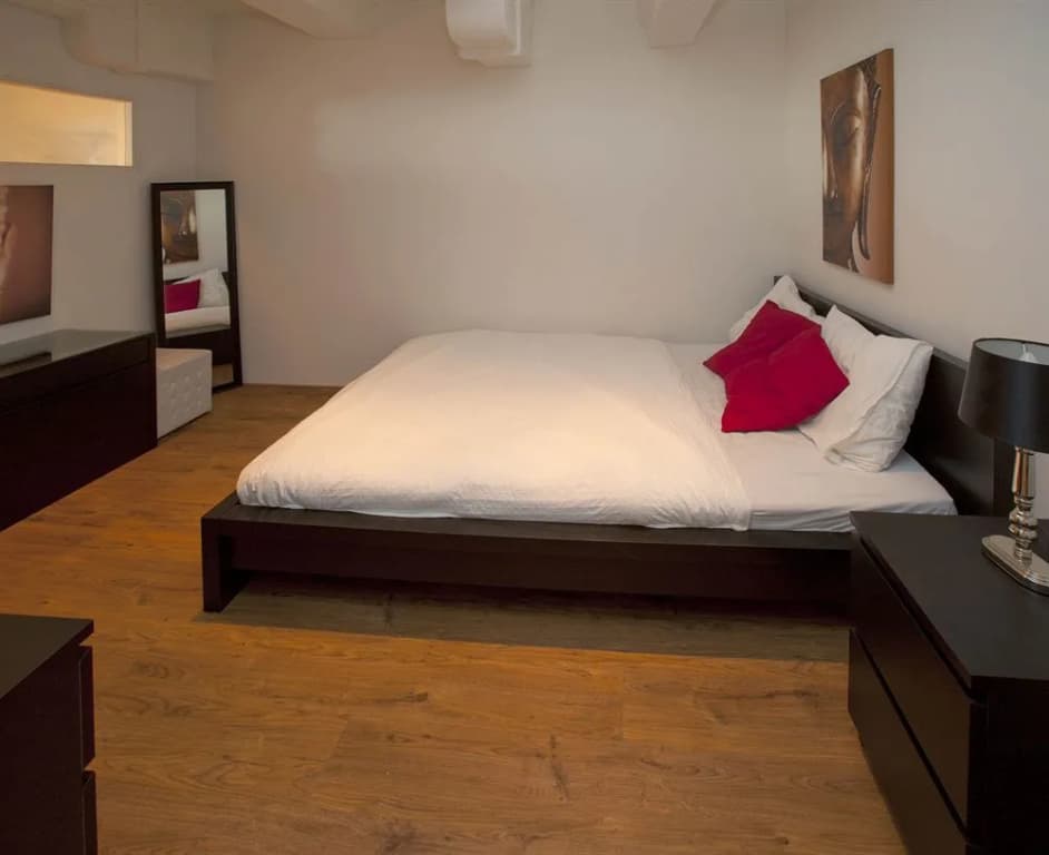 Amsterdam Center Romance Apartment - photo 3