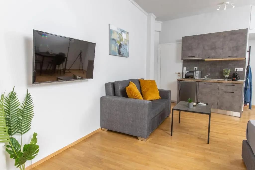Raise comfy studios in the heart of Athens - photo 4