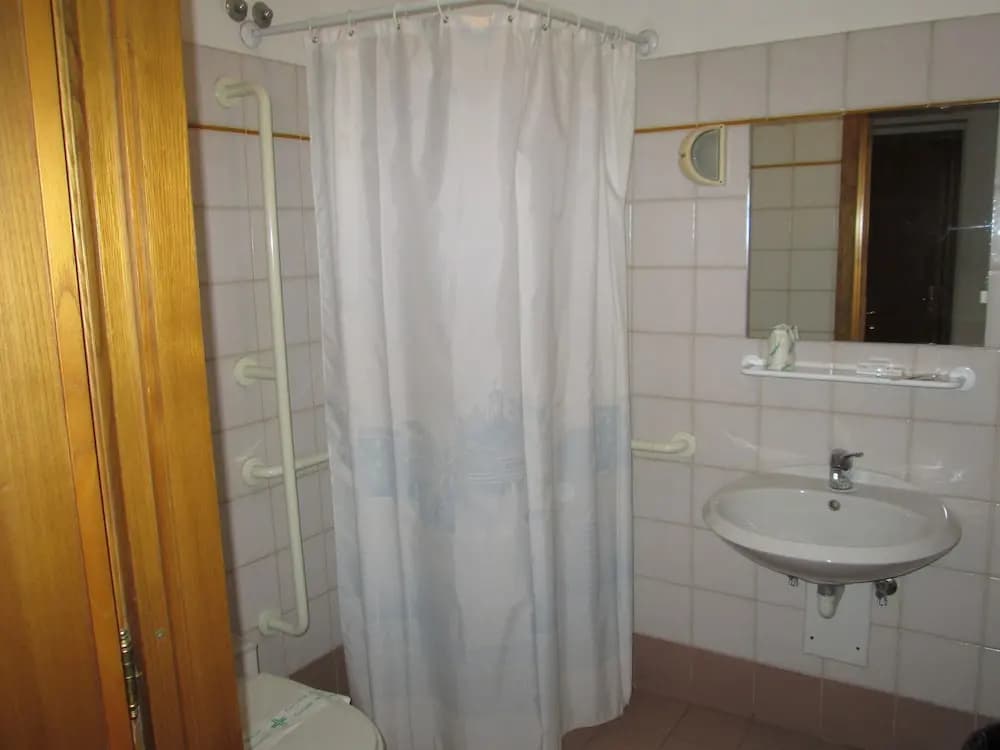 Foresteria Valdese di Firenze - Casa per Ferie - photo 10