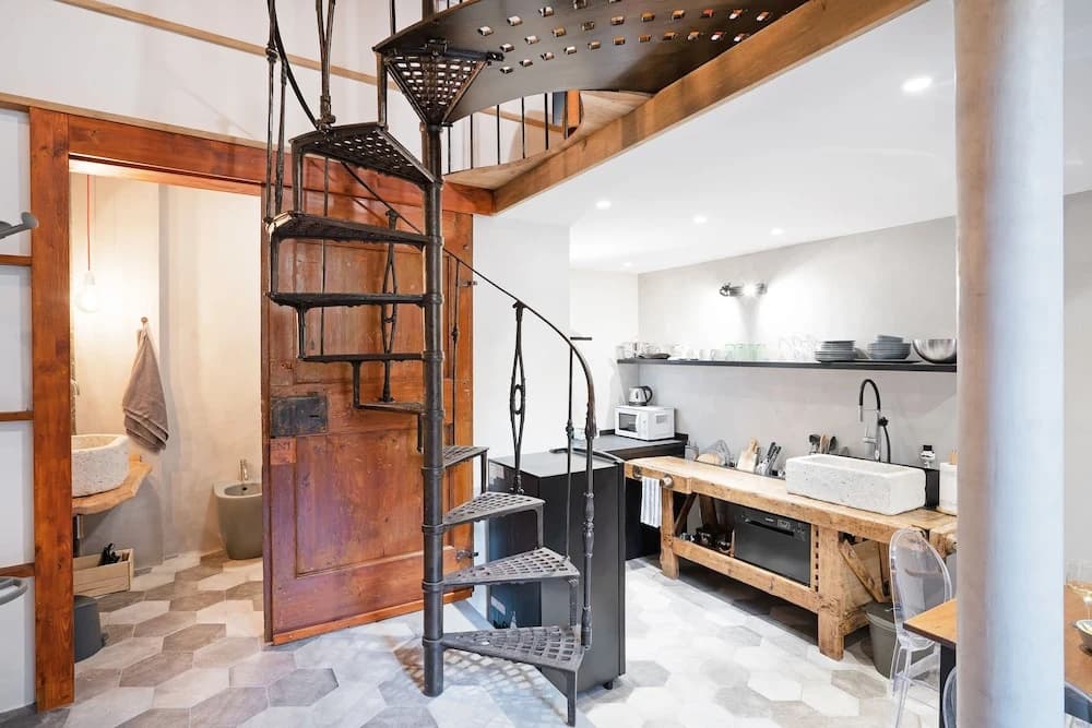 Florence Oltrarno Duplex Apartment - photo 11
