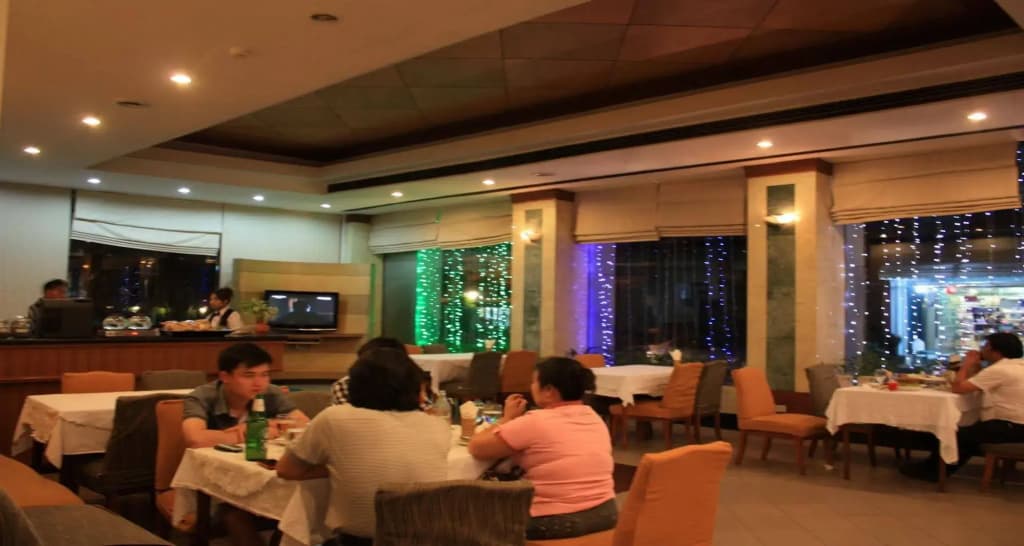 Summit Pavilion - photo 28