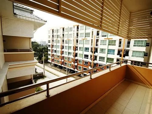 Golden Apartment - photo 9