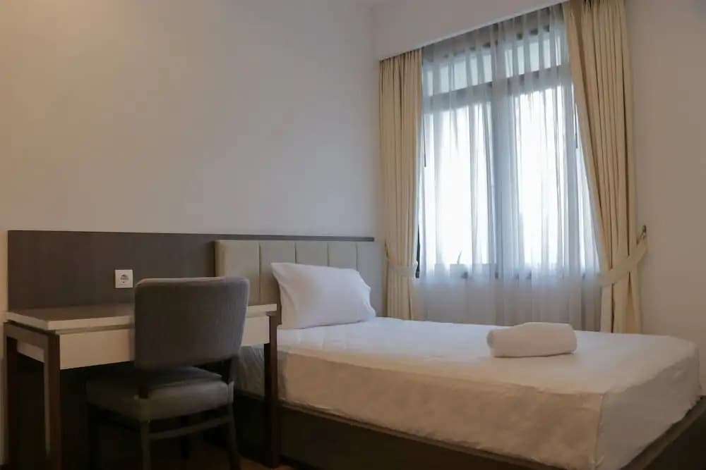 Big And Elegant 3Br Apartment At Simprug Park Residences - photo 2