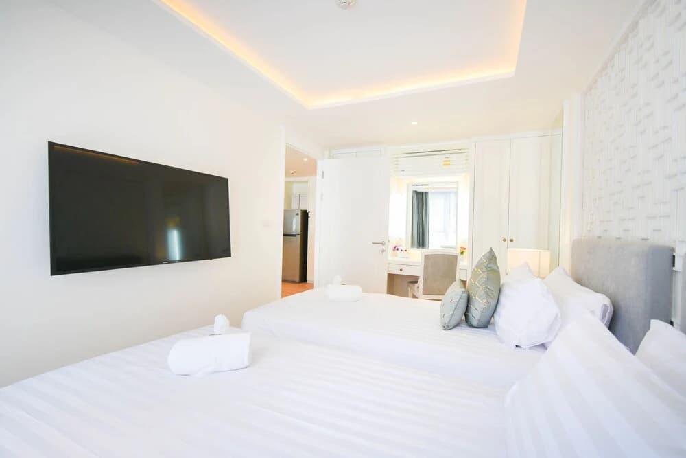 The Aristo Seaview Patong - photo 3
