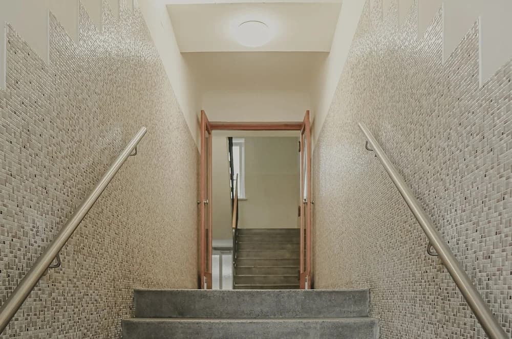 HeyMi Apartments Post - photo 10