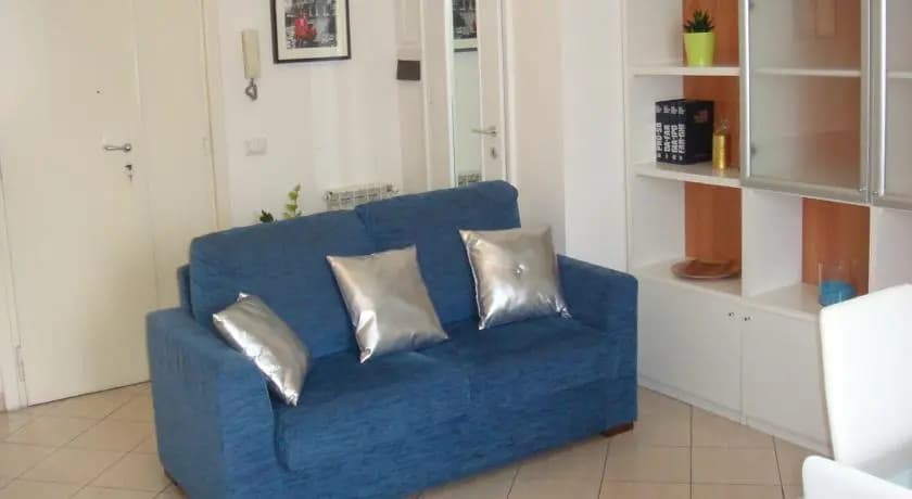 Vince's House - photo 8