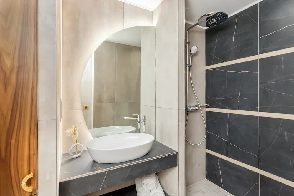 Merveil Luxury Suites - Lenoir I-II-III - photo 10